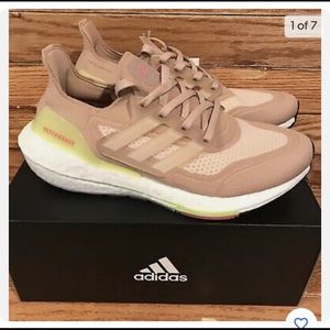 Adidas ultraboost like new SOLD